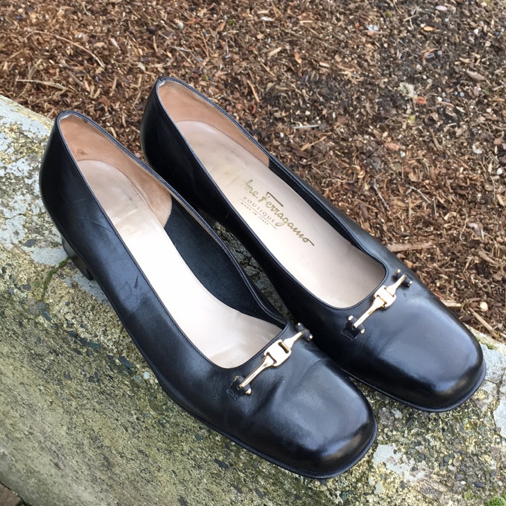 Ferragamo shoes. Boutique. Size 8. Black.